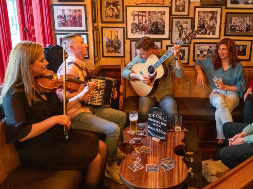 Fleadh na Bealtaine - City HideAway Galway